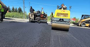 Professional Driveway Paving  in Amery, WI